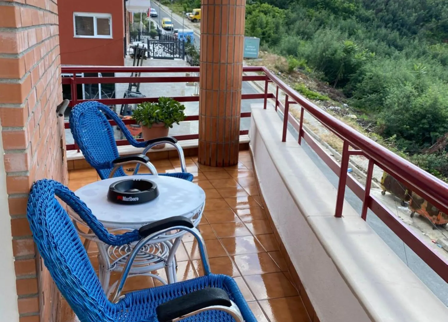 Sunny Home Overlooking Tirana Albánia